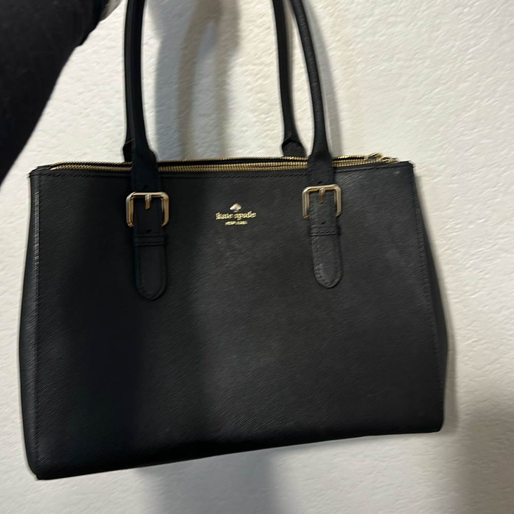 Black Kate spade purse